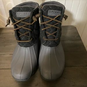 Sperry Saltwater duck boot- size 7, never worn